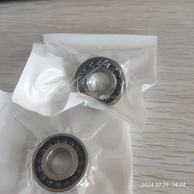 Σταθερές επιδόσεις Si3N4 κεραμικές σφαίρες D6002/608982 Υβριδικά κεραμικά ρουλεμάνια 15x32x9mm