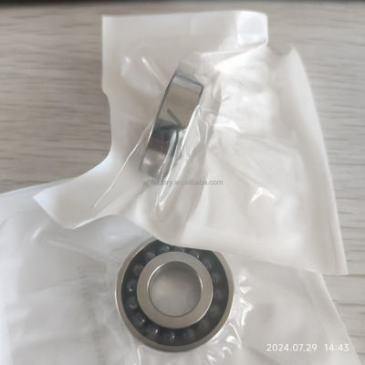 Σταθερές επιδόσεις Si3N4 κεραμικές σφαίρες D6002/608982 Υβριδικά κεραμικά ρουλεμάνια 15x32x9mm